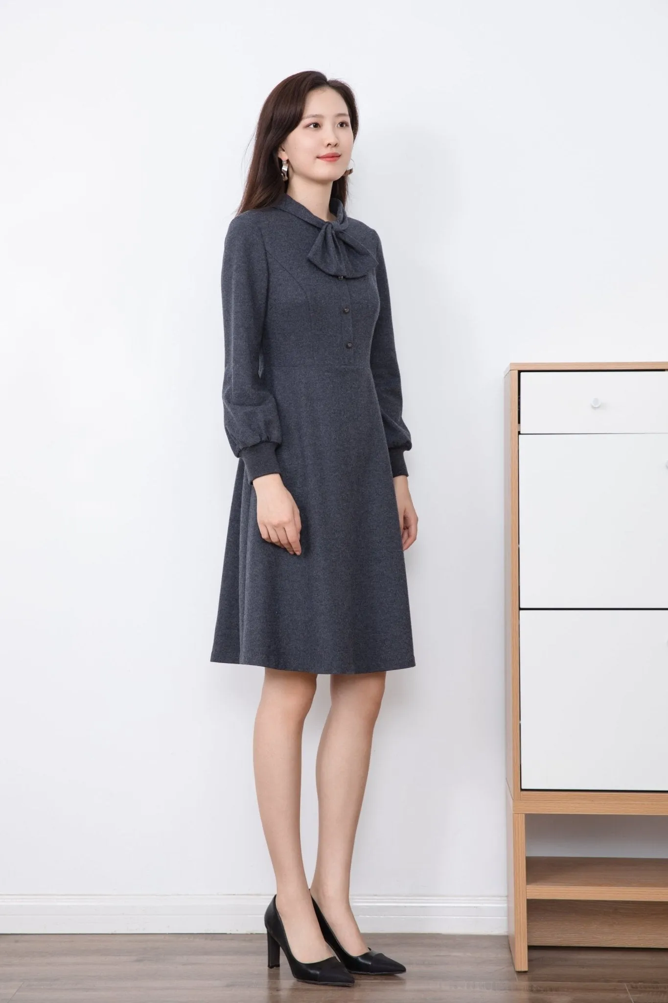 Dark Grey Woolen Tie-collar Dress