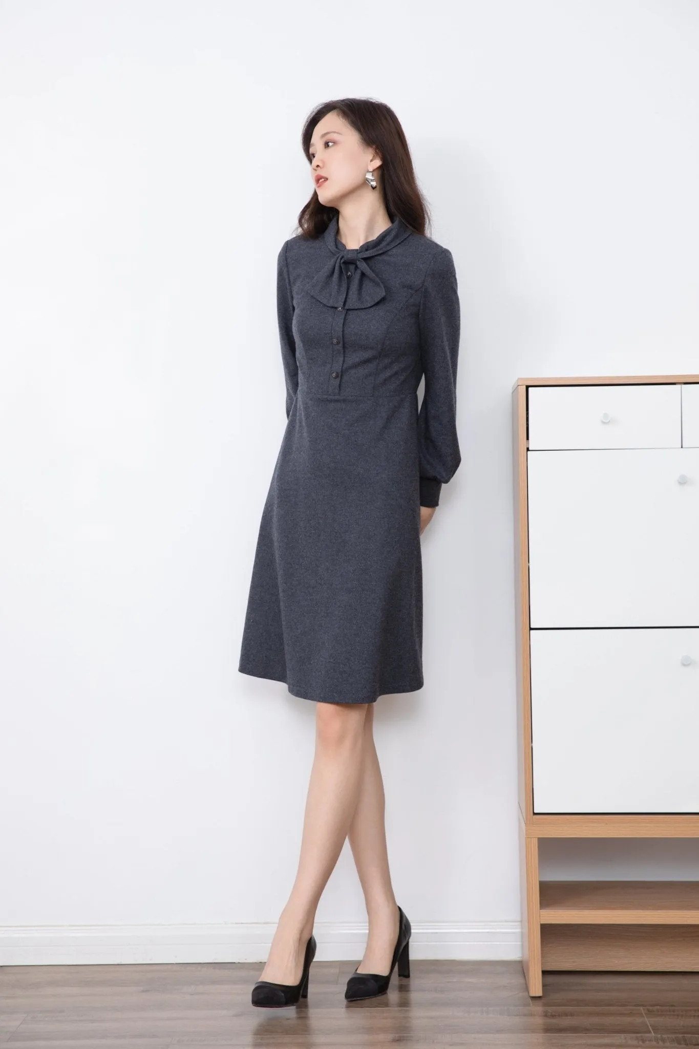 Dark Grey Woolen Tie-collar Dress