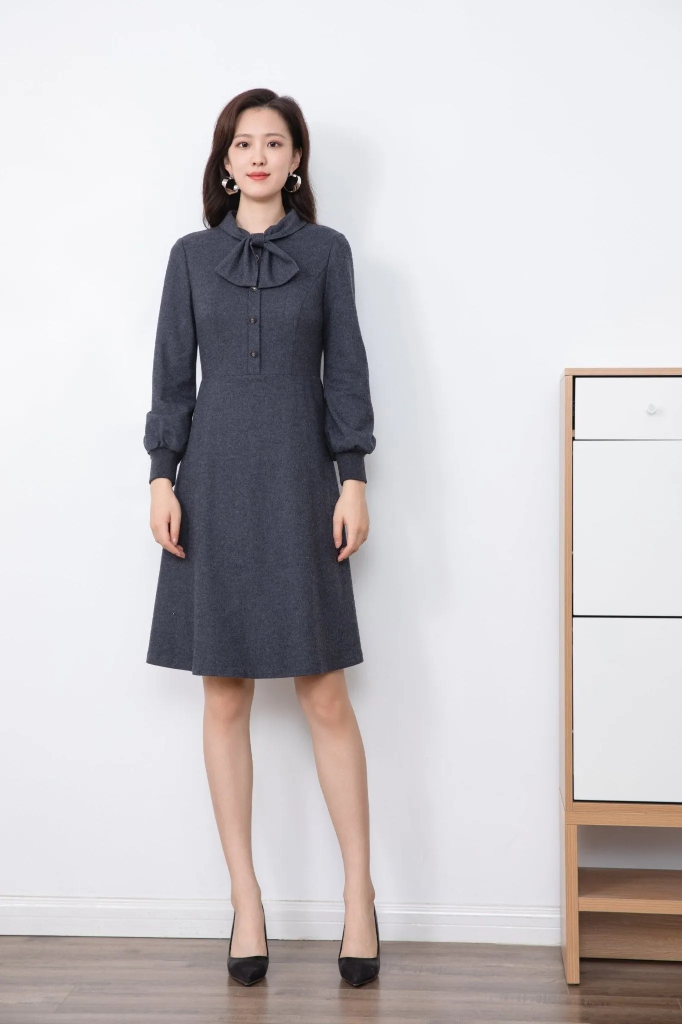 Dark Grey Woolen Tie-collar Dress