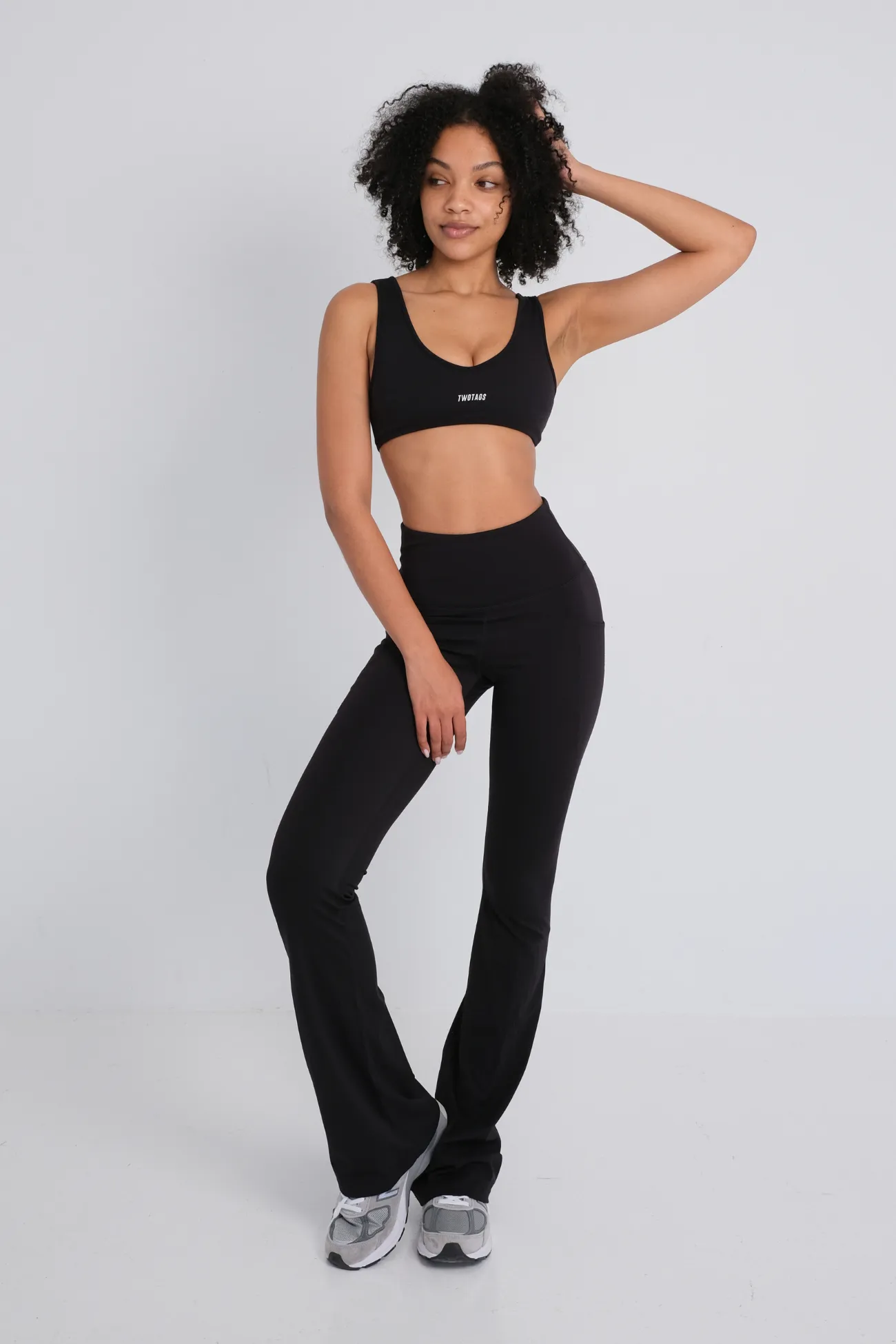 Daze Flare Pocket (Extra Tall) Leggings - Black