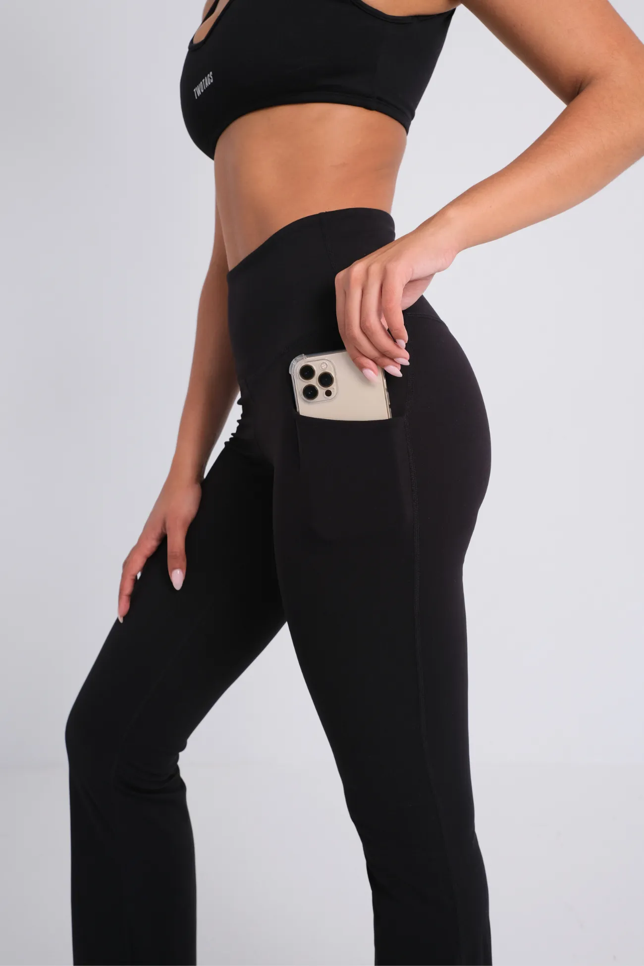 Daze Flare Pocket (Extra Tall) Leggings - Black