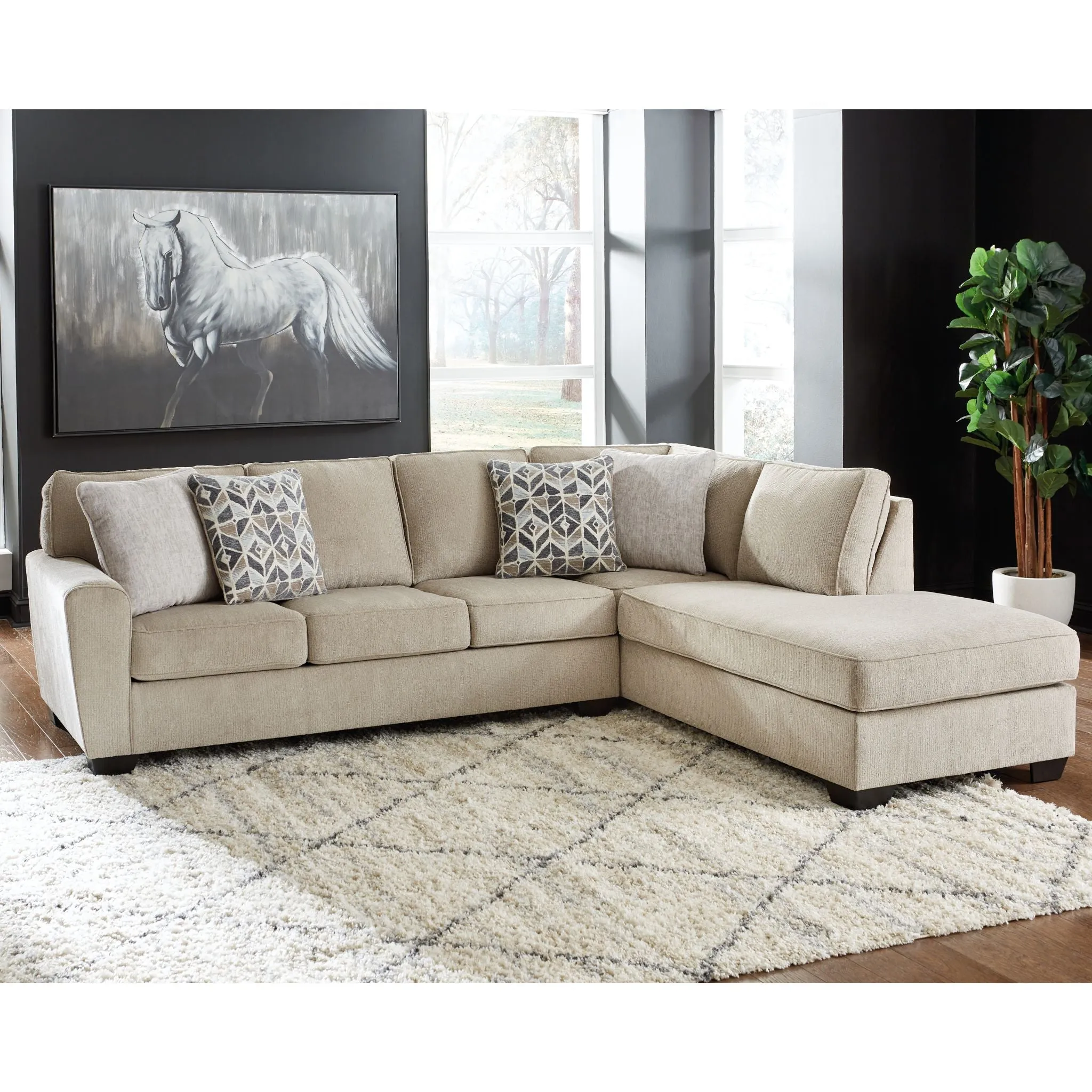 Decelle 2 Piece Sectional