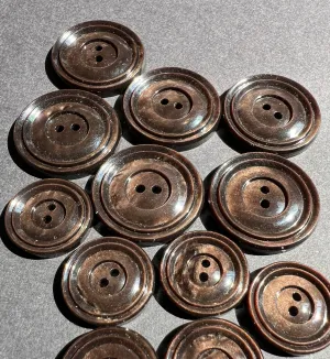 Deep Shiny Mahogany Brown Vintage Buttons - 2.3cm or 1.5cm in Lots of 6, 12 or 24