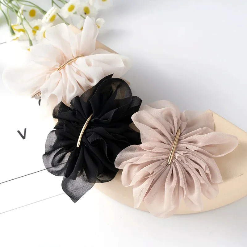 Delicate Women's Chiffon Flower Hair Clip