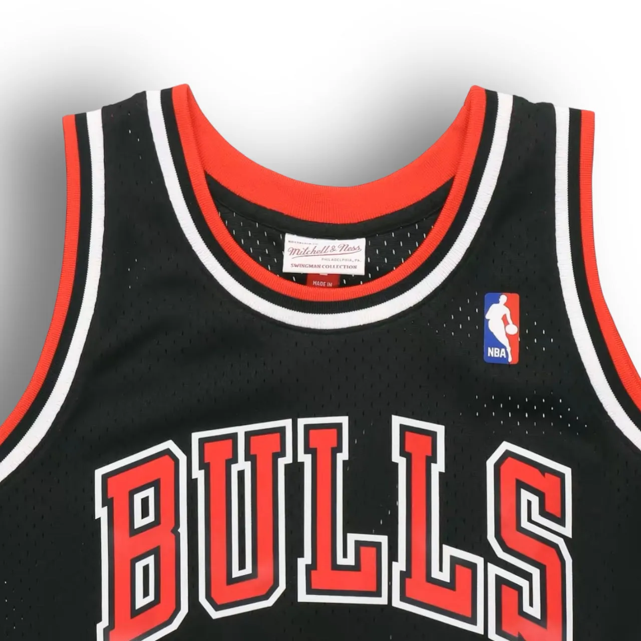 Dennis Rodman 1997-1998 Chicago Bulls Alternate Mitchell & Ness Swingman Jersey - Black