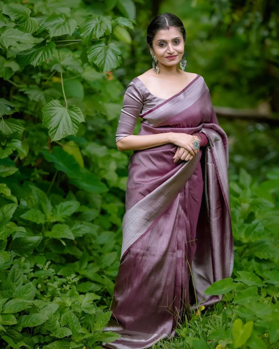 Desultory Brown Soft Kanjivaram Silk Saree With Diaphanous Blouse Piece