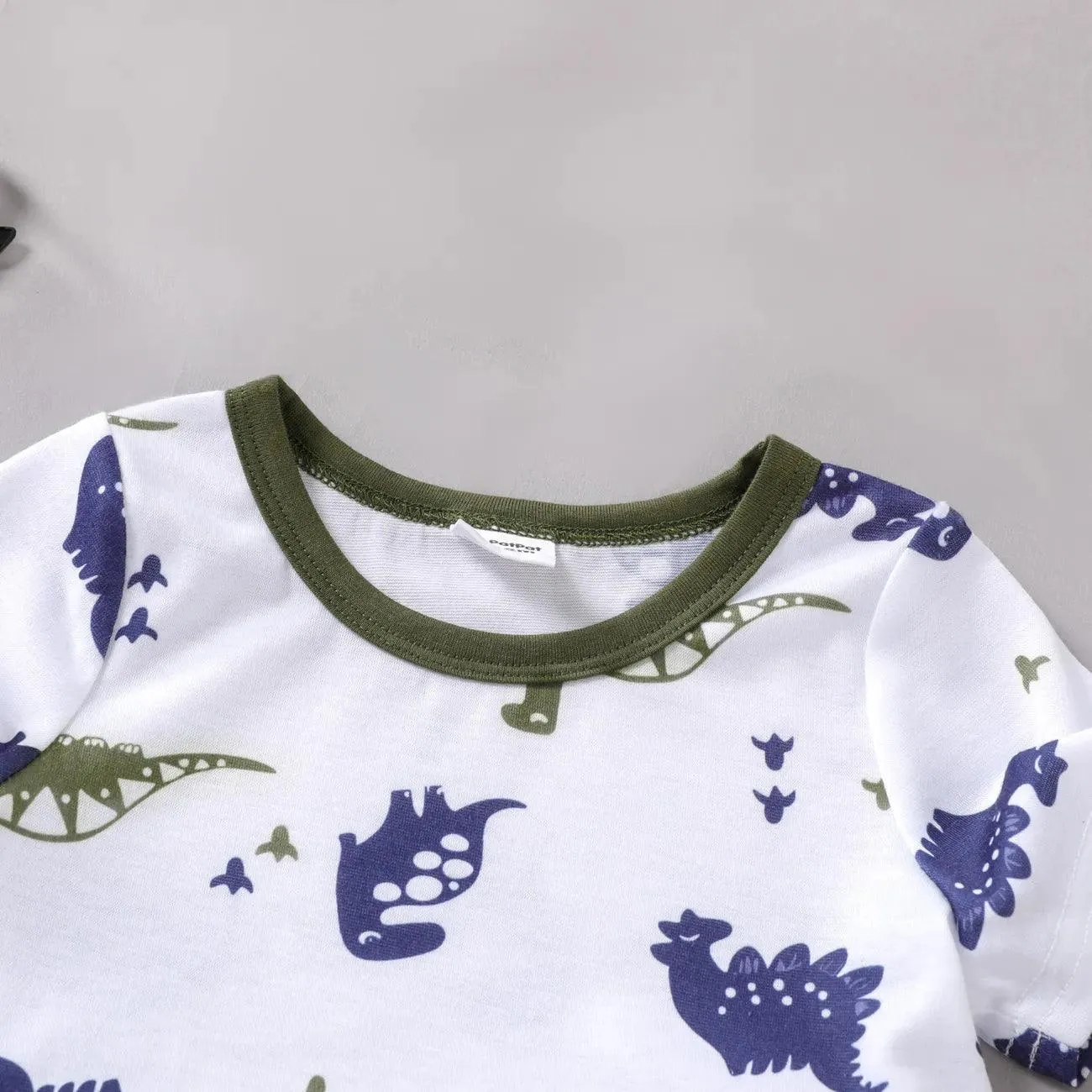 Dinosaur Print Short-sleeve Tee & Solid Shorts Set- Infant Boy (2pcs)