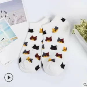 Discover Our Cat Socks