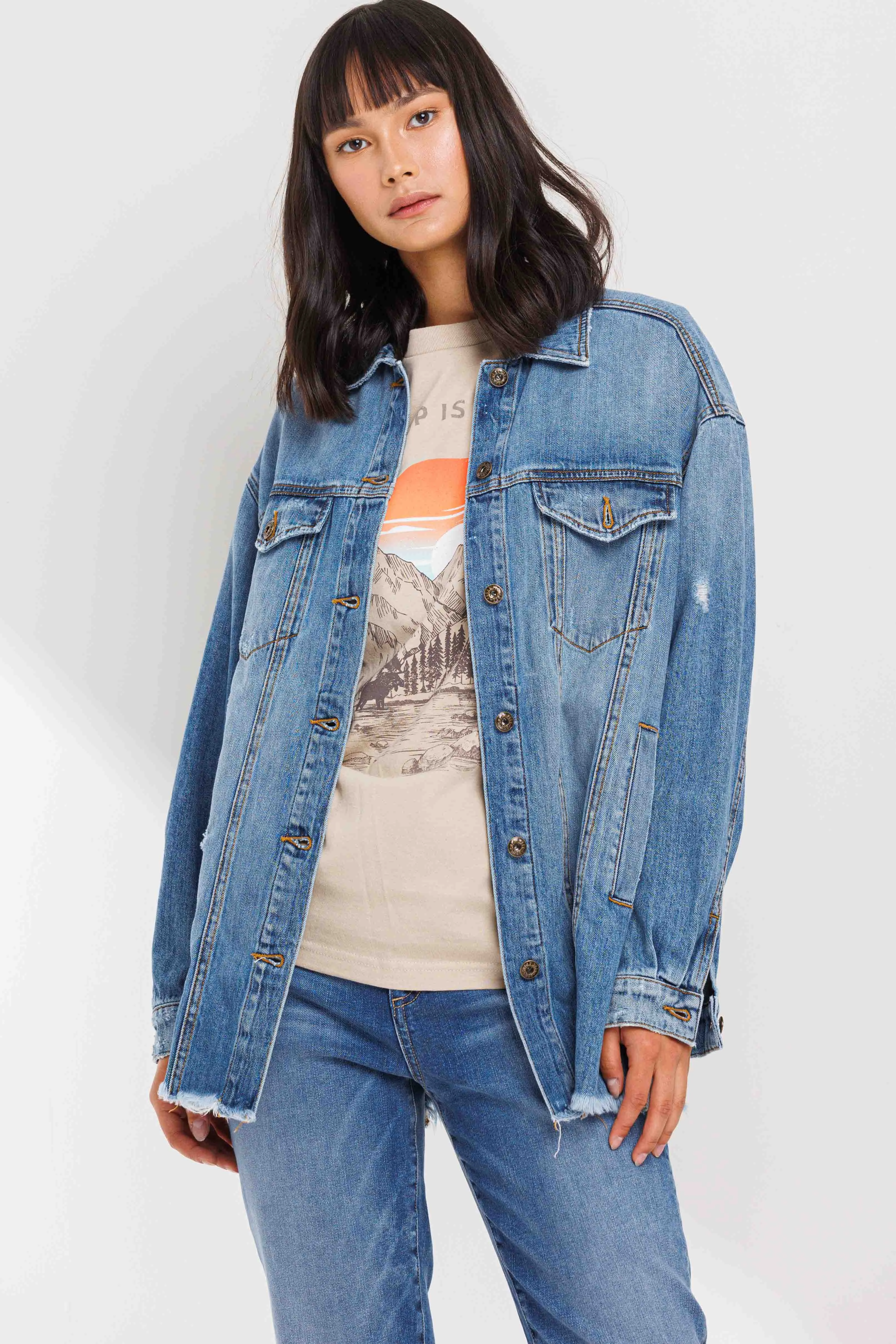 DISTRESSED DROP SHOULDER OVERSIZED DENIM BUTTON UP JACKET WITH FRAY HEM / SP-J4252