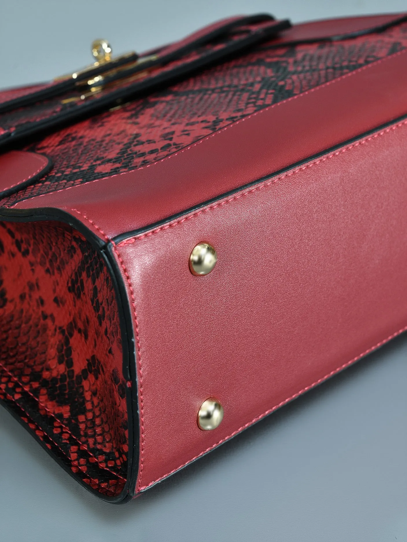 Divine Red Shoulder Bag