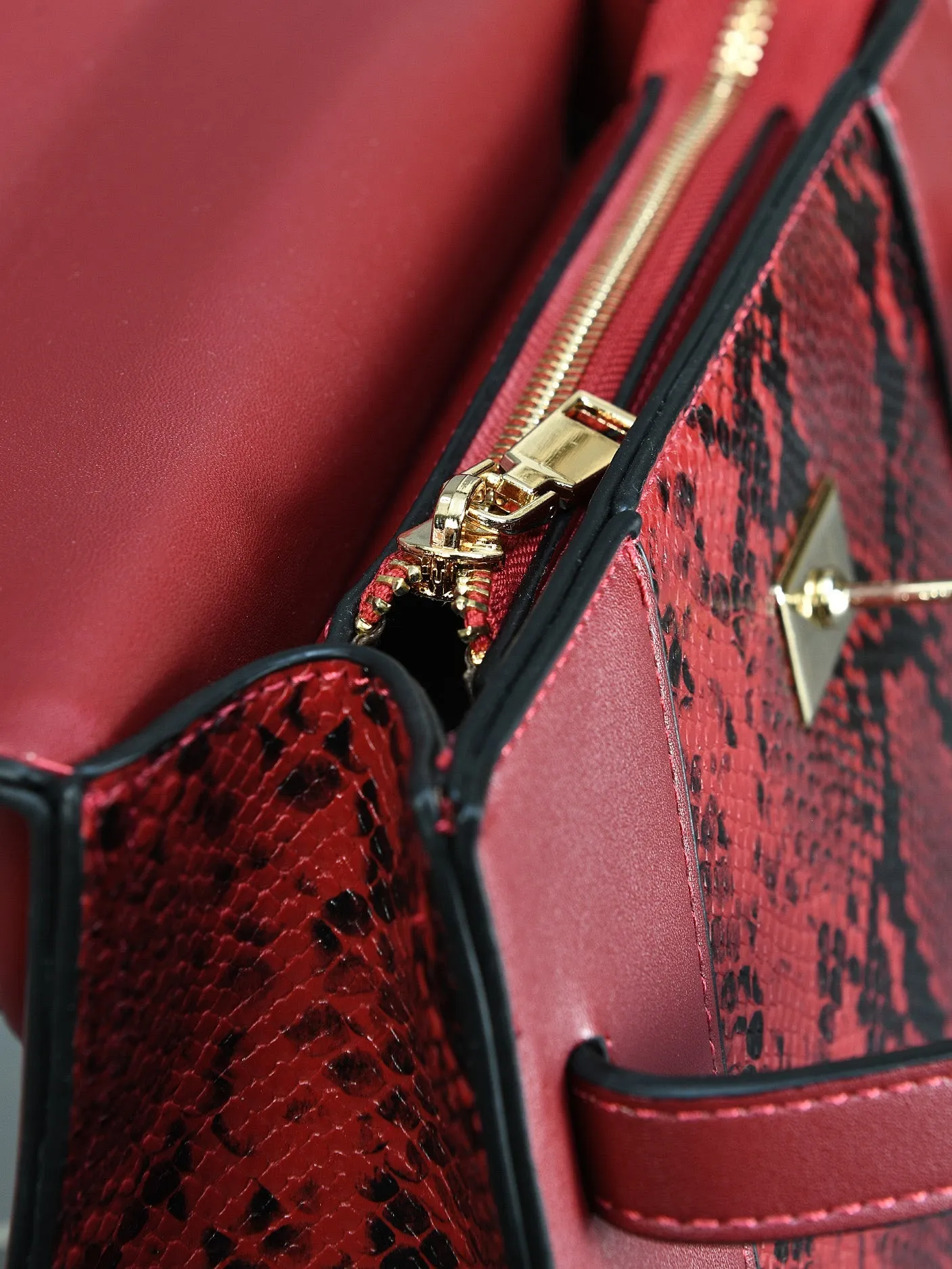 Divine Red Shoulder Bag