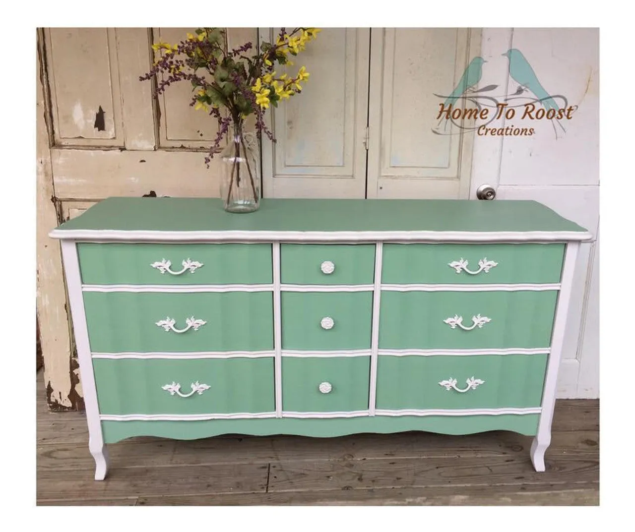 Dixie Belle Mint Julep Chalk Paint