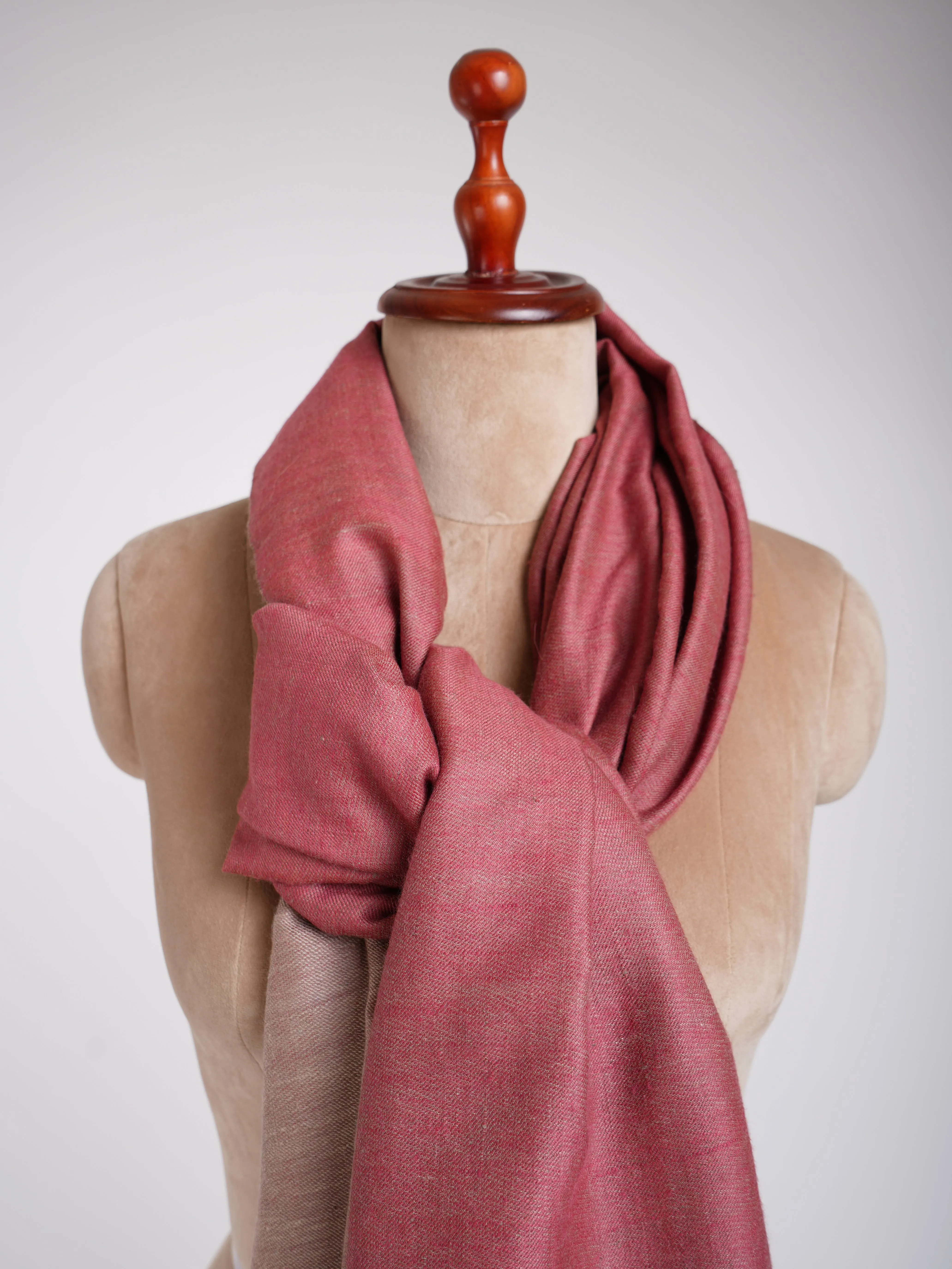 Dorukha Hand Woven Pashmina Shawl Beetroot Purple