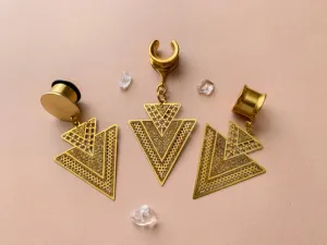 Double Triangle With Intricate Cutout Design