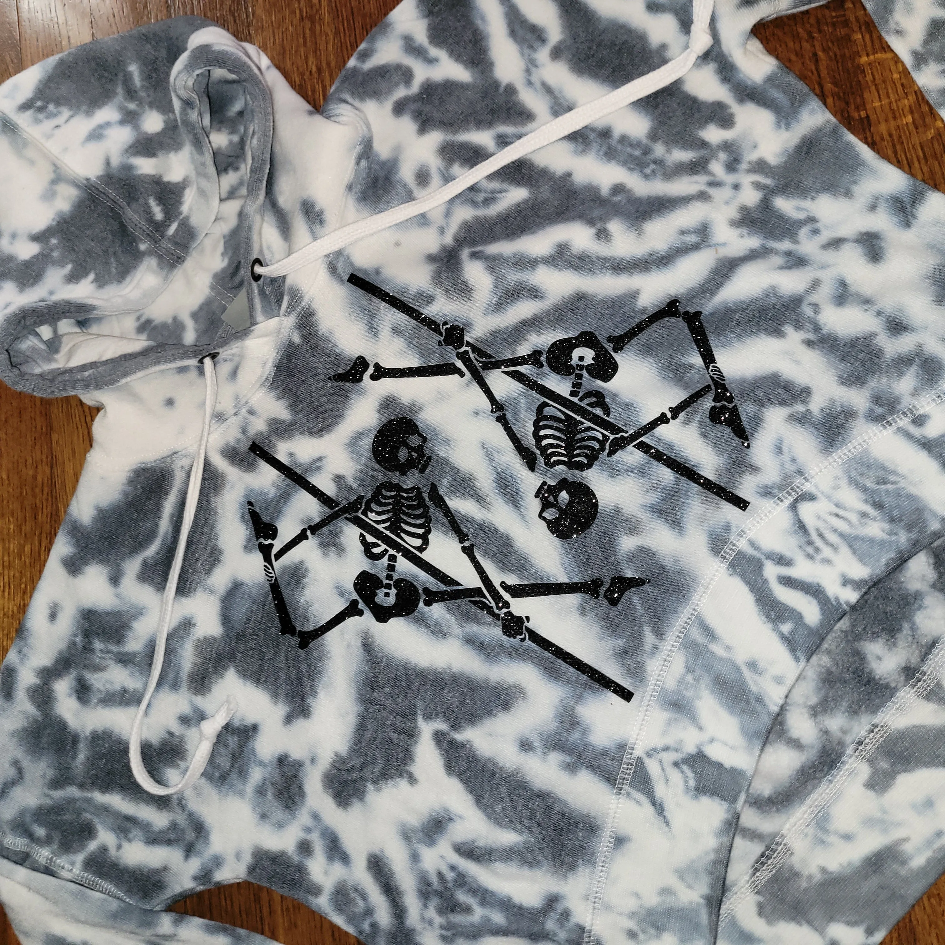 Dualing Skeletons Tie Dye Cropped Hoodie