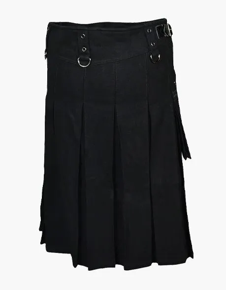 DUTY KILT IN BLACK WITH LEATHER STRAPS