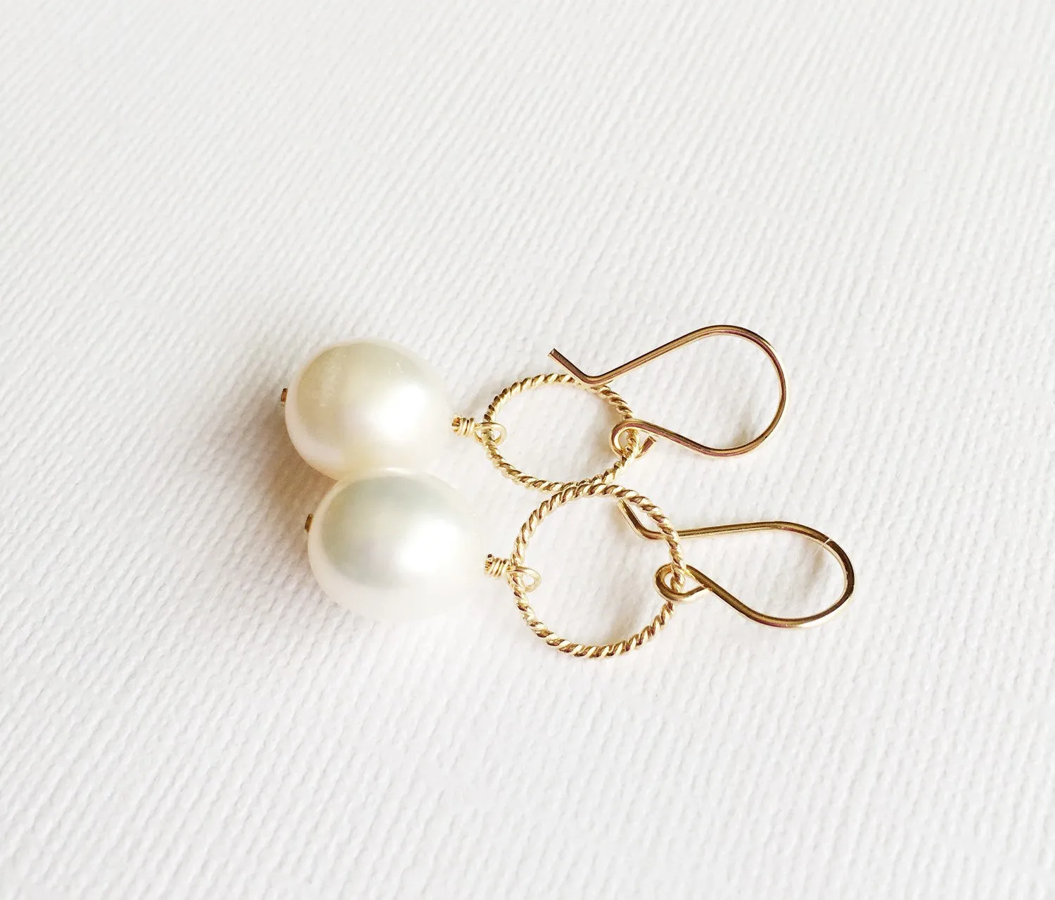 Earrings Sophia - white pearls  (E234)