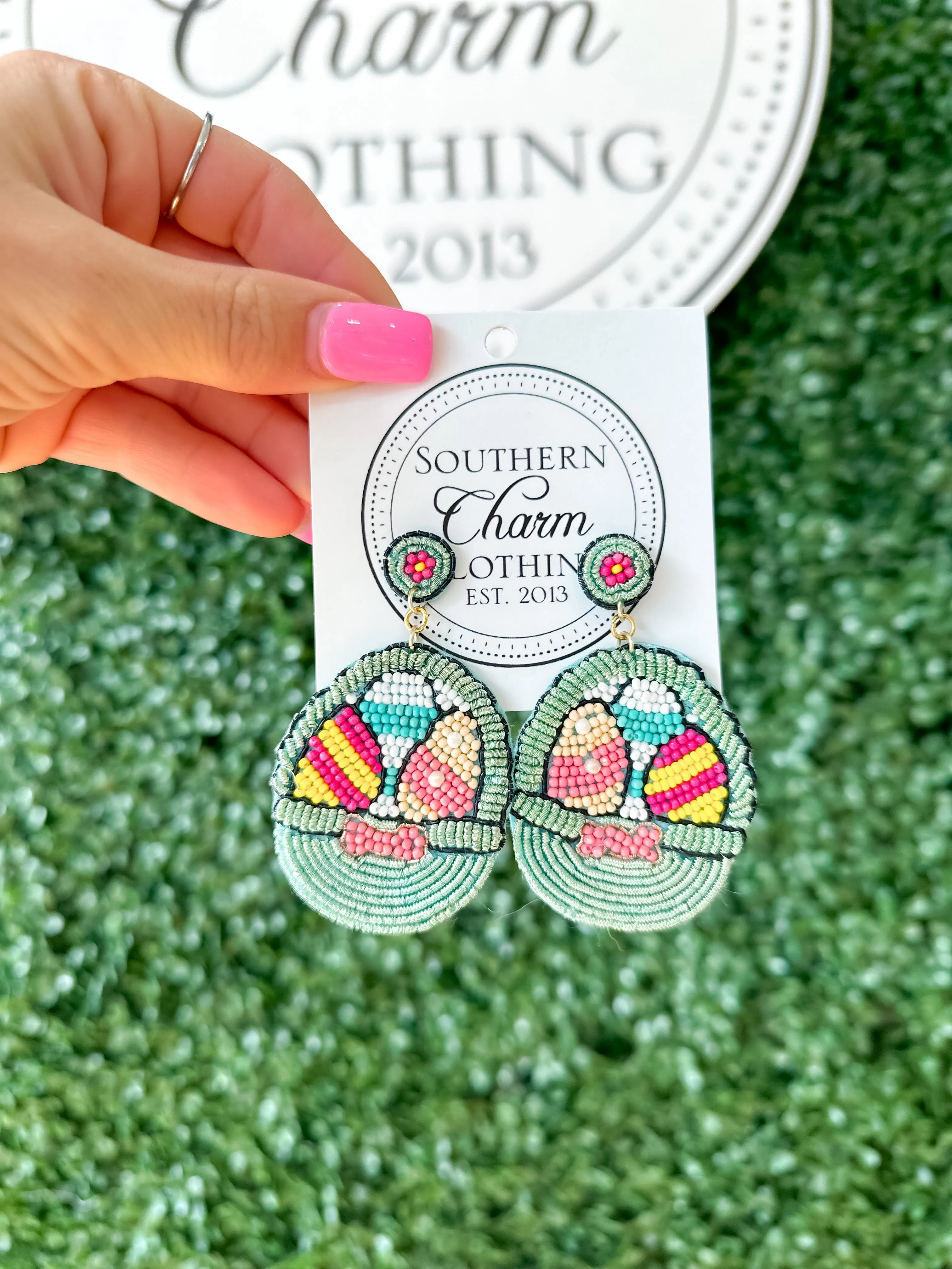 Easter Egg Basket Beaded Earrings - Mint