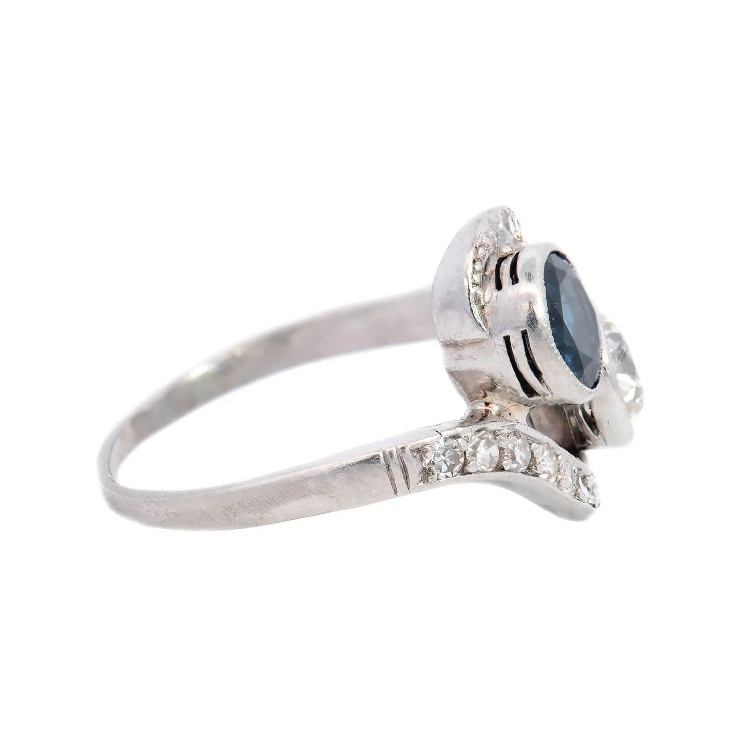 Edwardian Platinum Sapphire & Diamond Ring