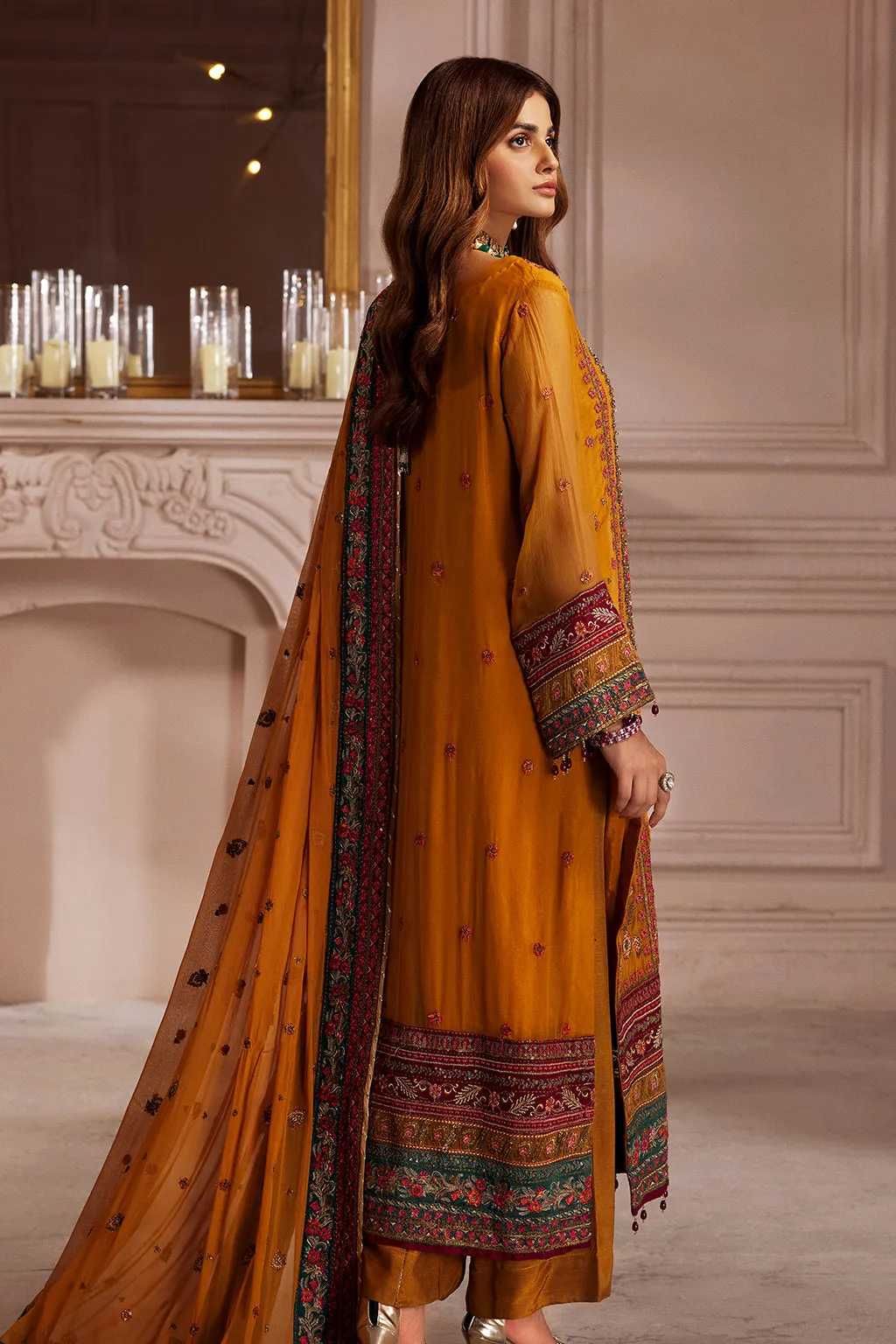 Elaine By Emaan Adeel Unstitched 3 Piece Formals Collection'2024-EL-07