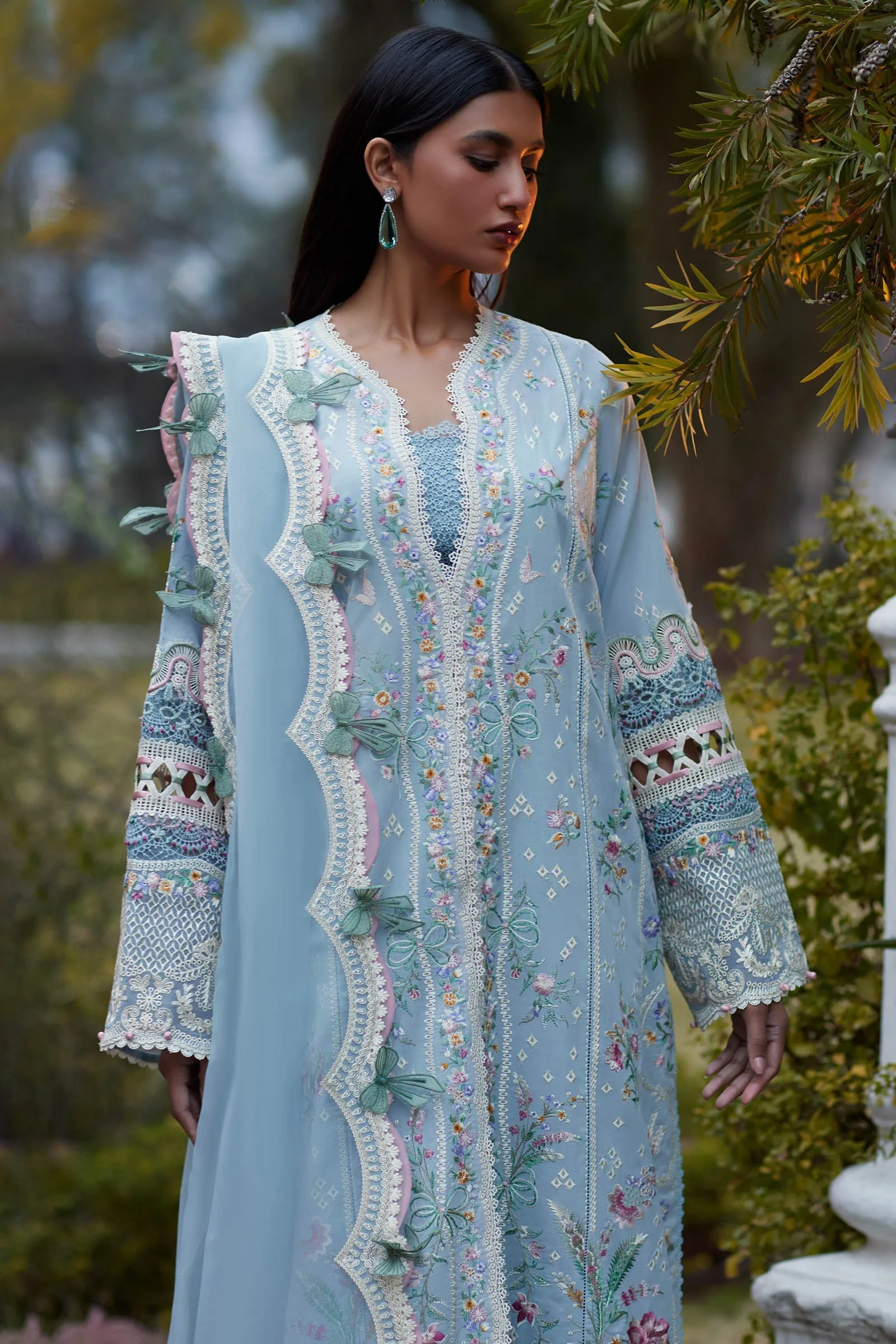 Elan Luxury Lawn Collection 2024 – MIRZETA (EL24-11 A)