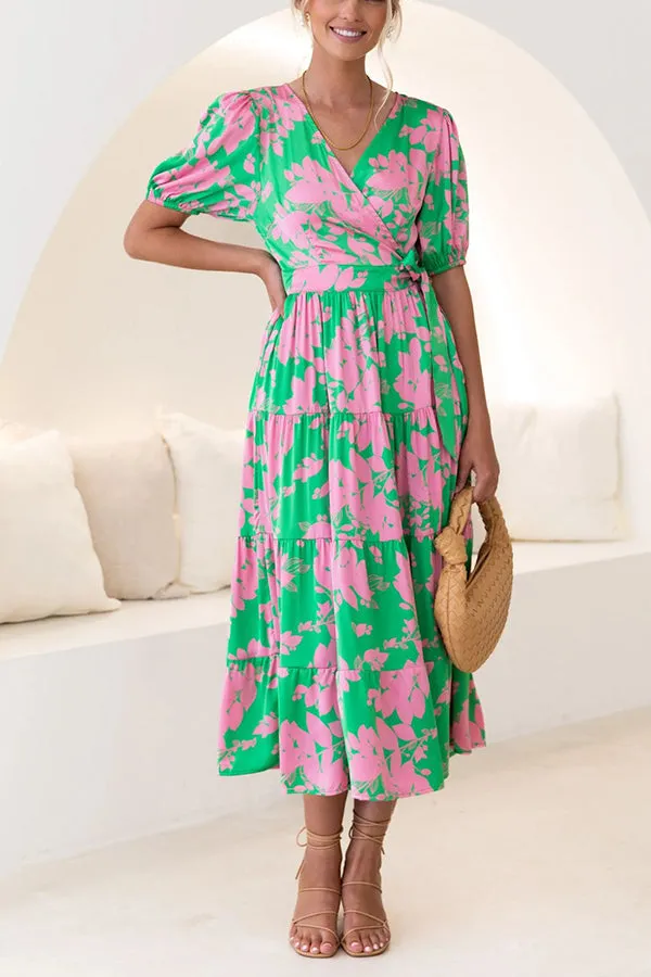 Elegant and trendy cross-neck V-neck wrap print dress