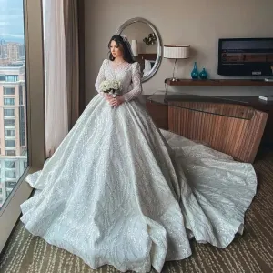 Elegant Bling Sparkly Lace Sequinned O Neck Long Sleeve Ball Gown Wedding Dresses