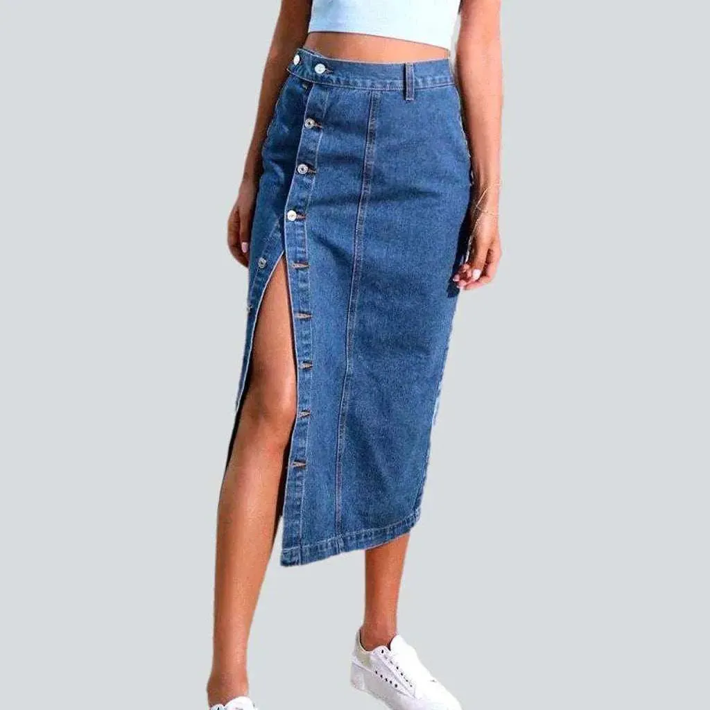 Elegant buttoned women's deniim skirt