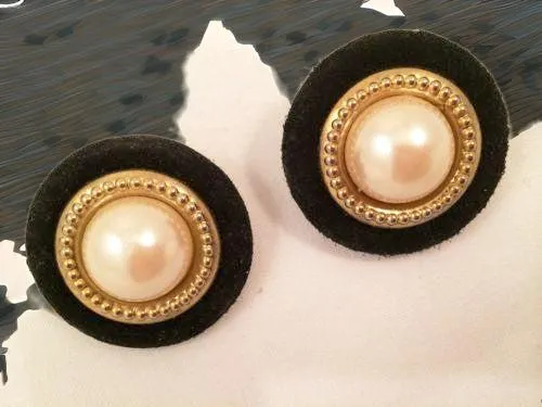 Elegant Domed Pearl & Black Suede Vintage Clip-On Earrings