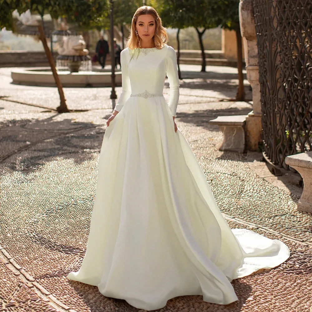 Elegant Long Sleeve Matte Satin Vintage Wedding Dress Sexy Backless Pearls Beaded Court Train A-Line Bride Gown