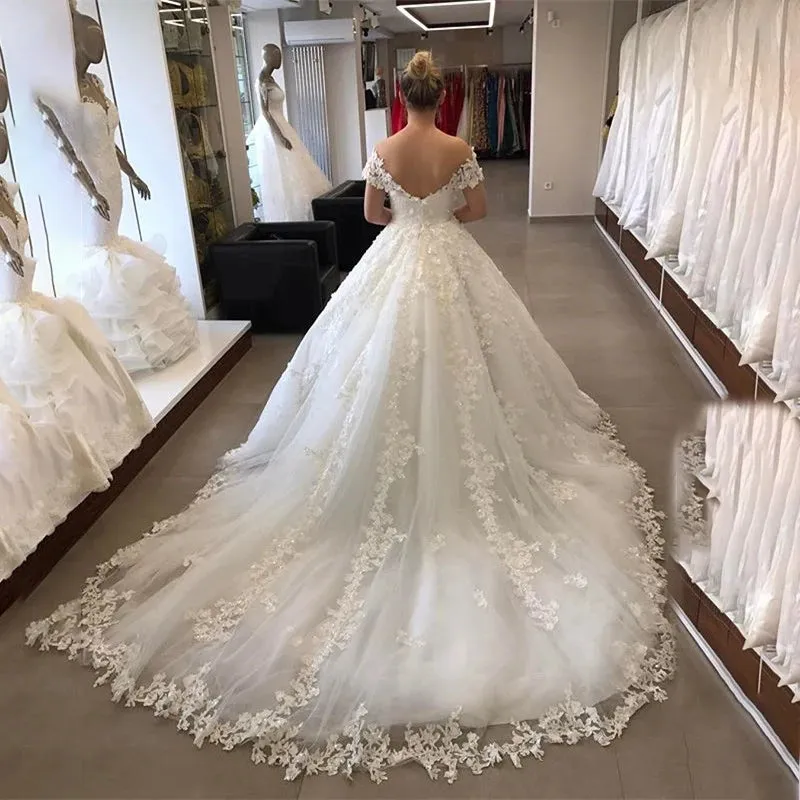 Elegant Off Shoulder Puffy Ball Gown Wedding Dress Backless V Neck Bridal Gown