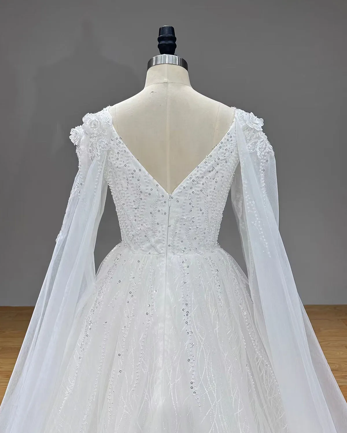 Elegant V-Neck A-Line Wedding Dress with Pearls Lace Zipper Back Modern Design Bridal Gown