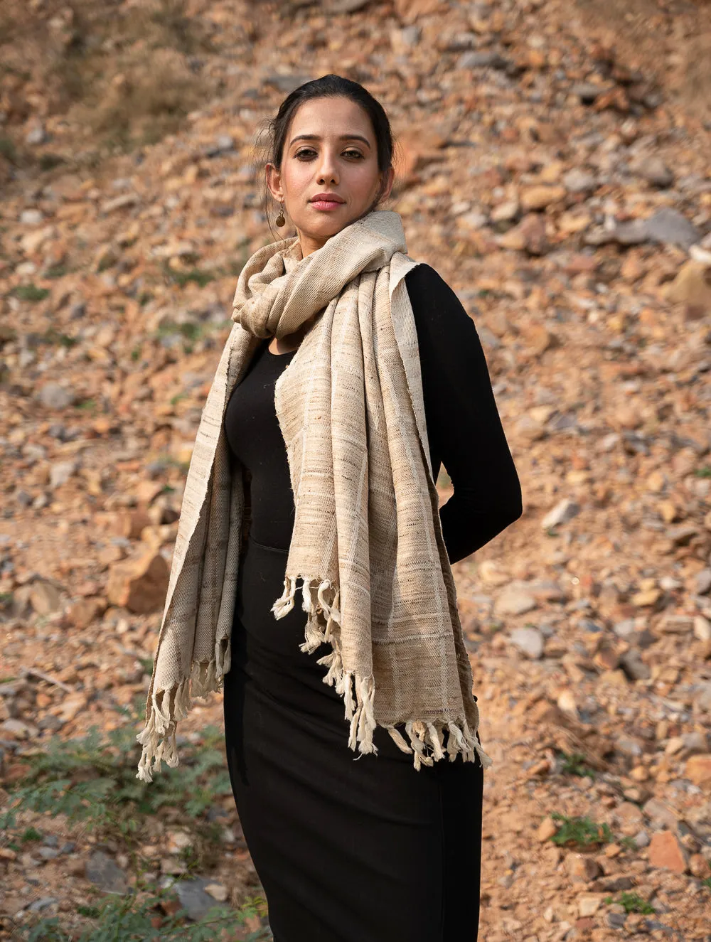 Elegant Warmth. Handwoven Wool Shawl - Checks