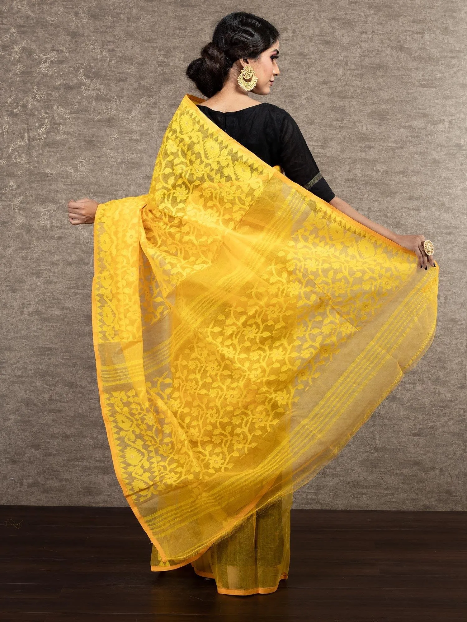 Elegant Yellow Stif Dhakai Jamdani Saree