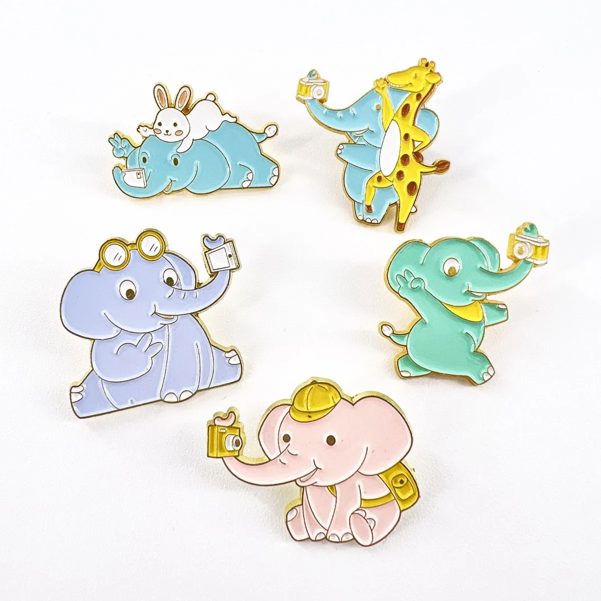 Elephant Pins -Cartoon Elephant Selfie Enamel Pins