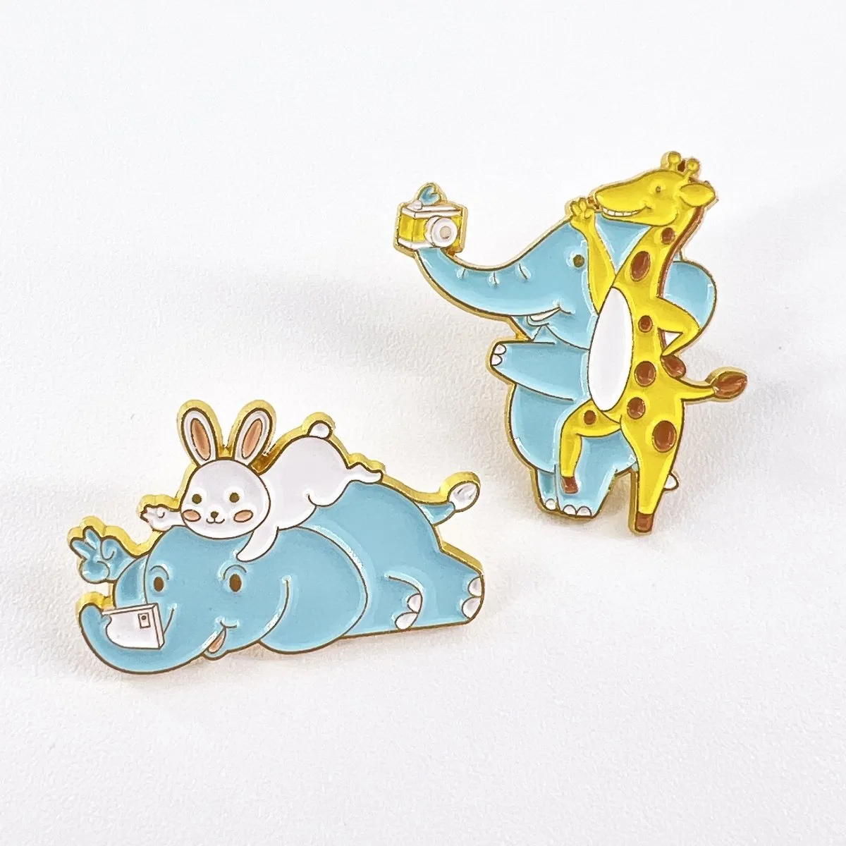 Elephant Pins -Cartoon Elephant Selfie Enamel Pins