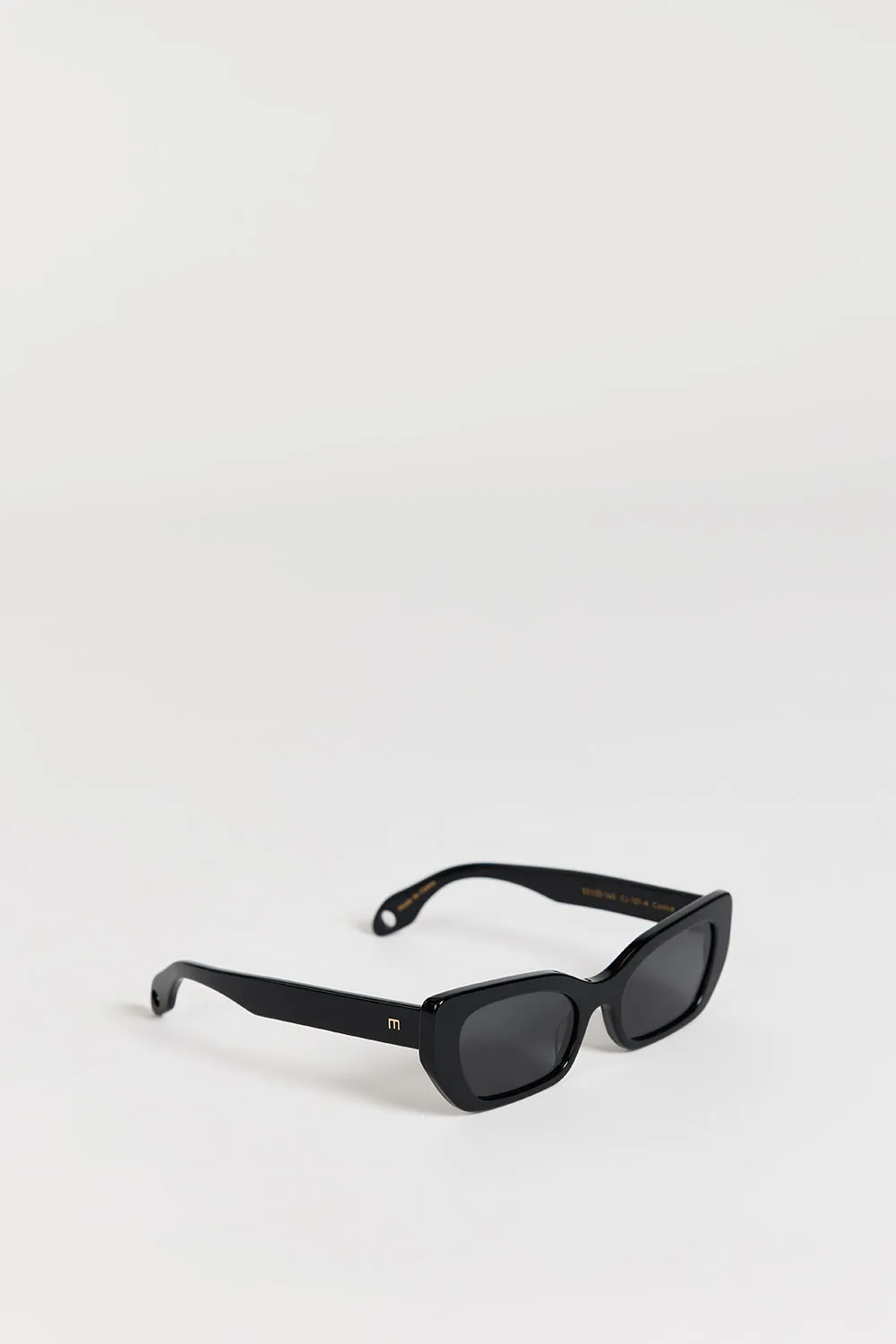 ELISA JOHNSON COOKIE IN GLOSS BLACK SUNGLASSES