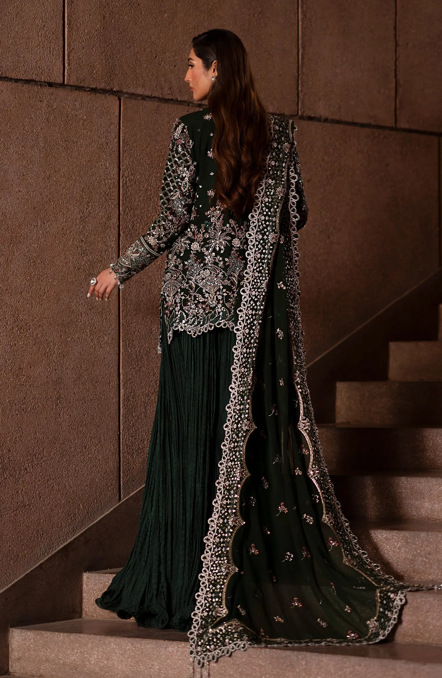 Emaan Adeel Casabella Luxury Formals – ARISTA