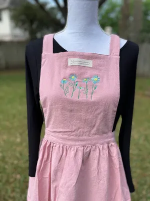 Embroidered Daisy Mama , expecting mother gifts, mom Aprons