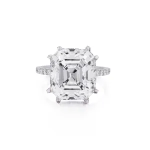 EMERALD CUT DIAMOND RING