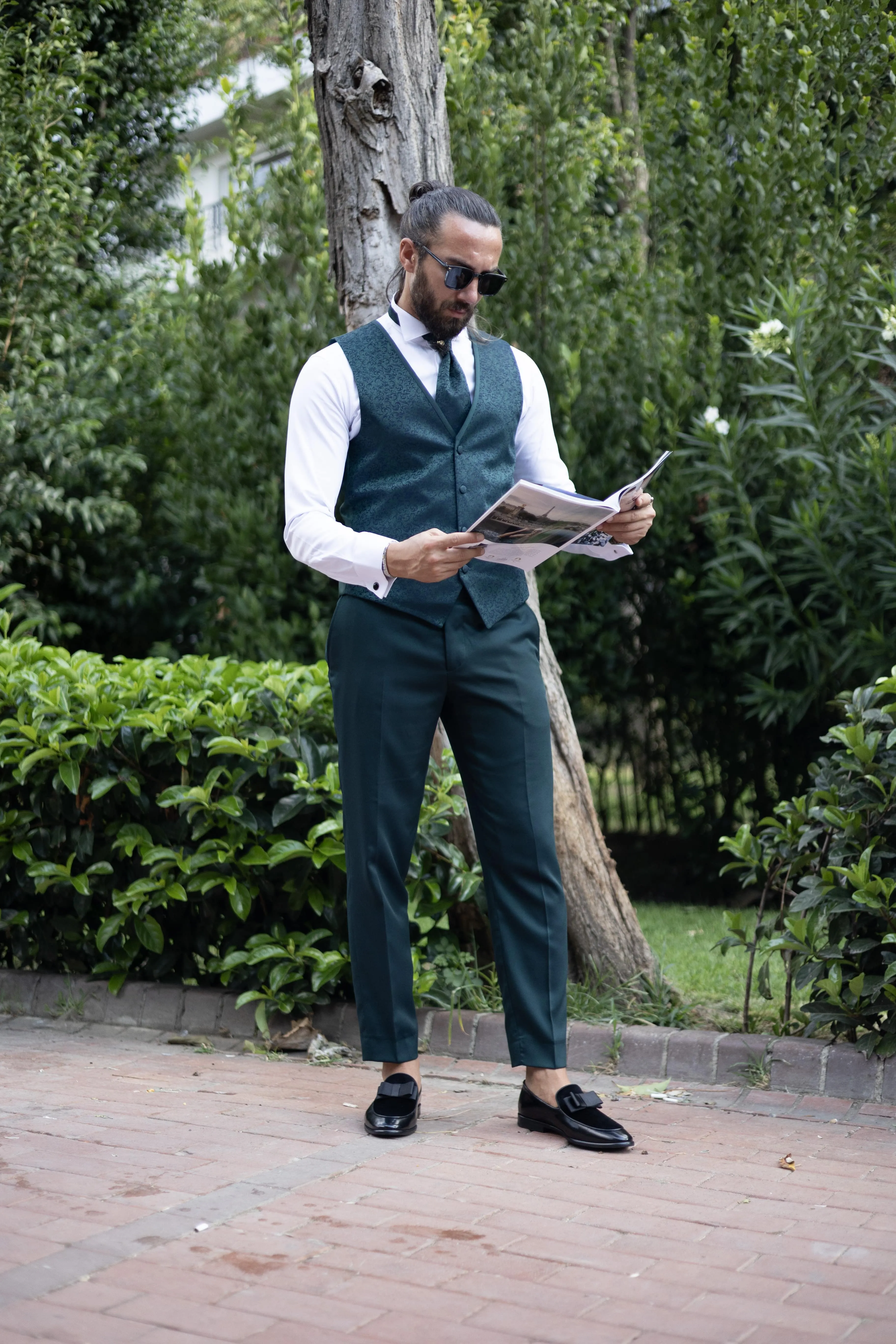 Emerald Elegance Three-Piece Suit.