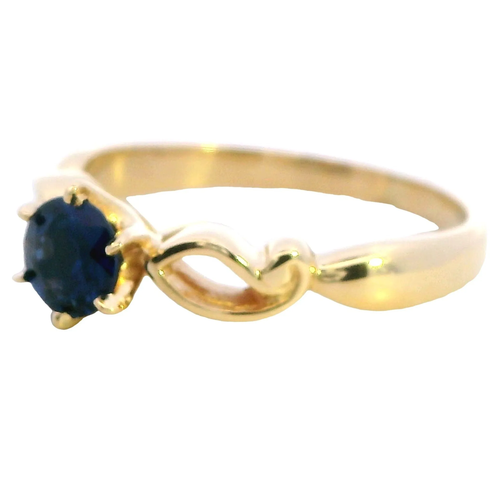 Enchanted 18ct Yellow Gold Single Stone Sapphire Ring - Deep Blue