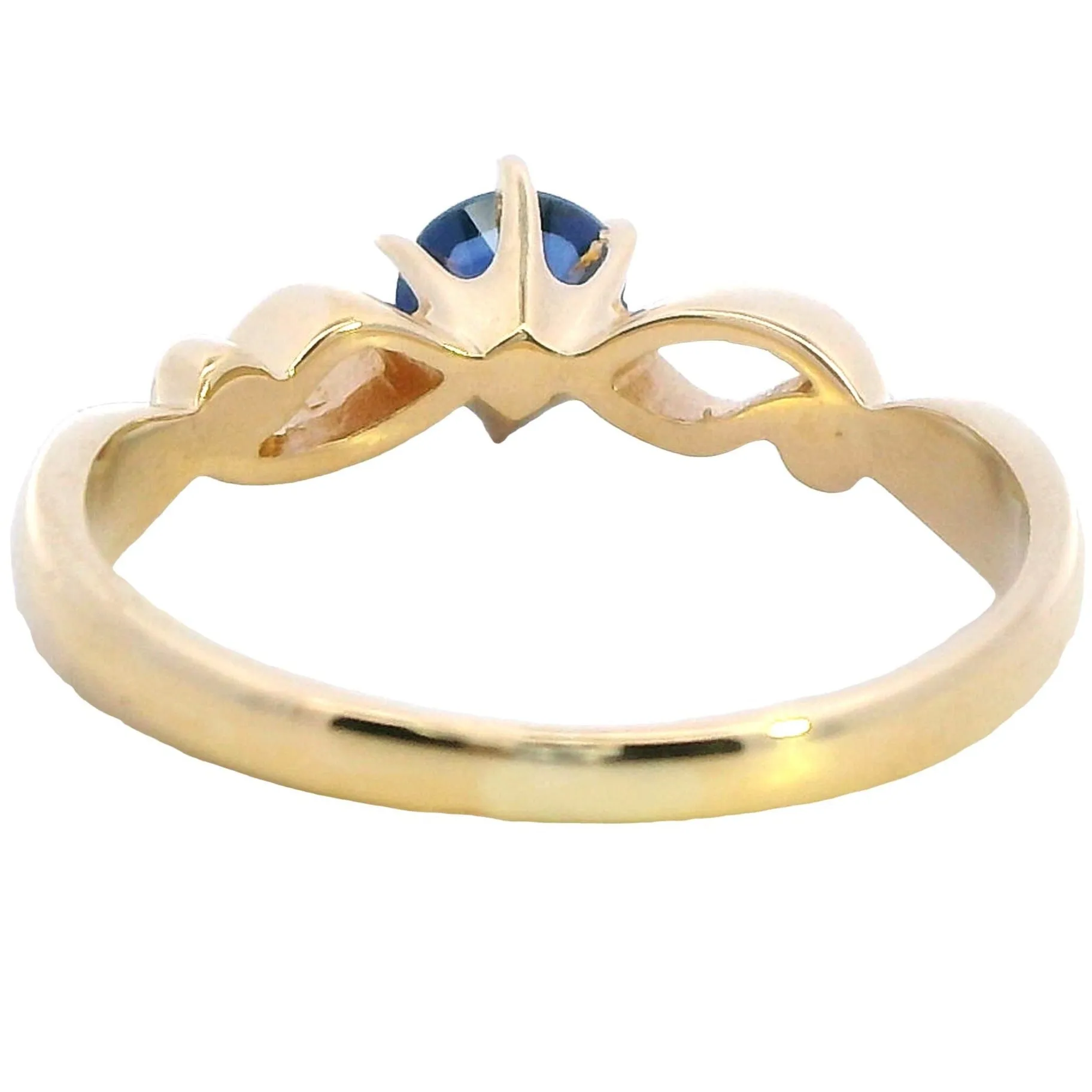 Enchanted 18ct Yellow Gold Single Stone Sapphire Ring - Deep Blue