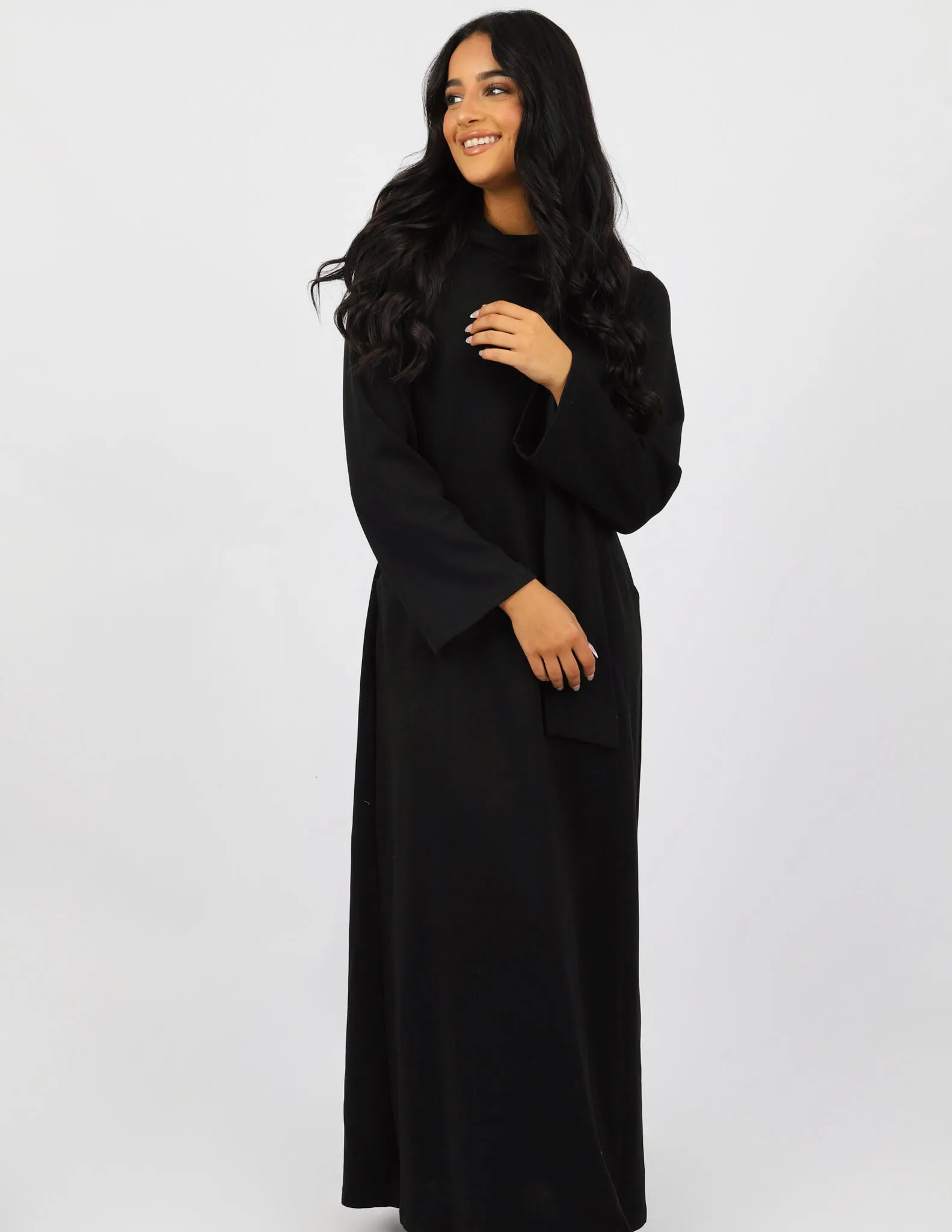 Escape Hooded Tie Abaya