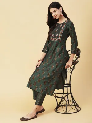 Ethnic Block Printed Mirror & Zari Embroidered Kurta With Striped Pants - Dark Green