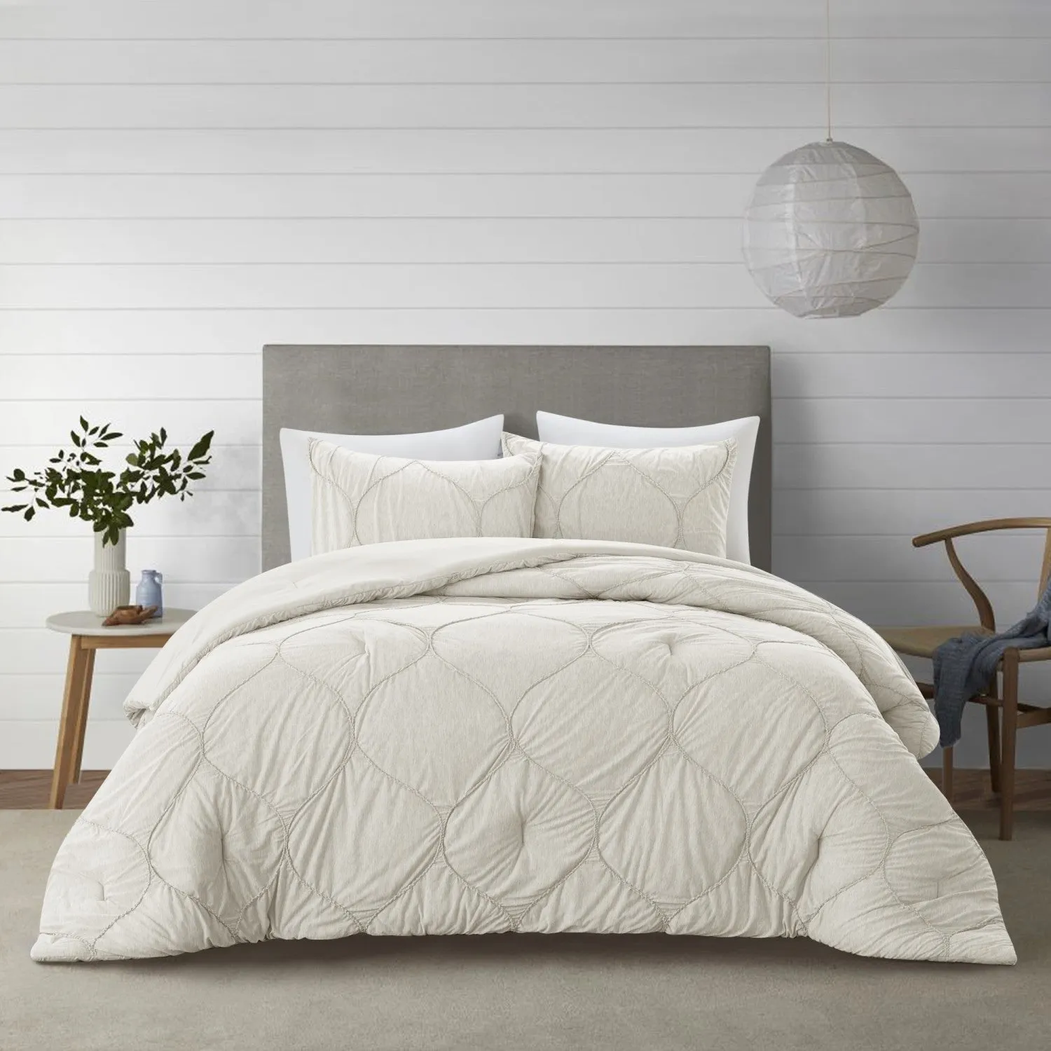 Eugene Comforter Set