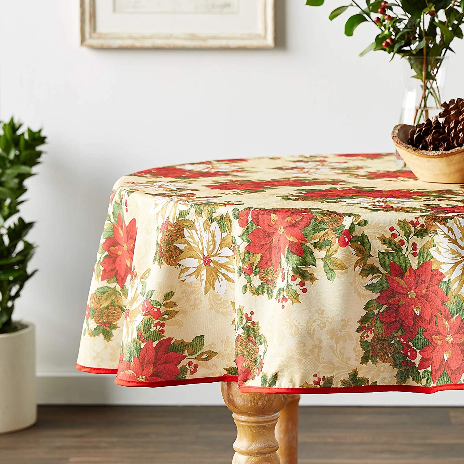 European Christmas Poinsettia Garden Pattern Tablecloths