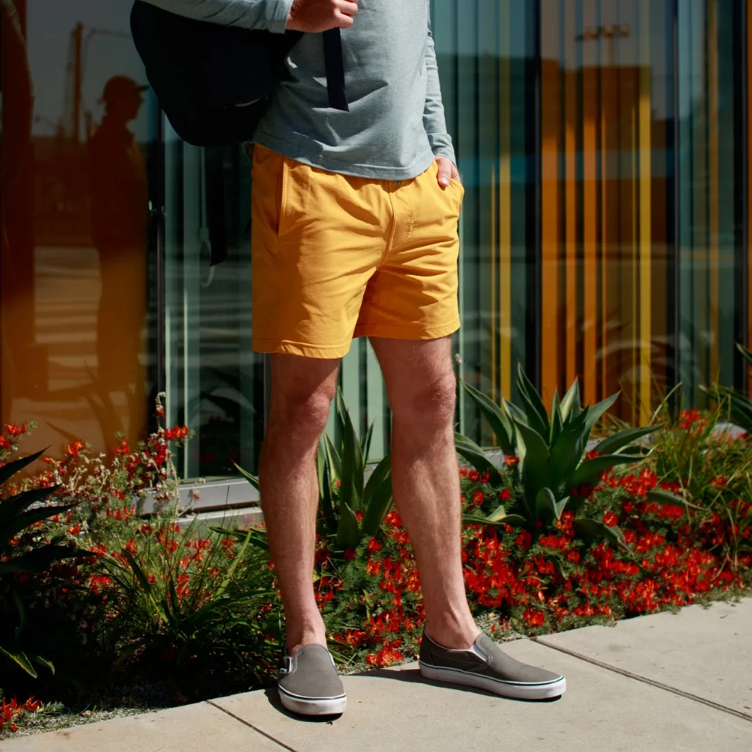 Everyday Short in Mineral Yellow