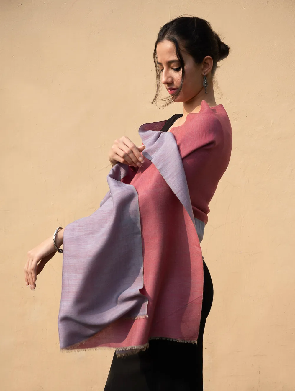 Exclusive Reversible Soft Kashmiri Wool Stole - Lavender & Warm Pink