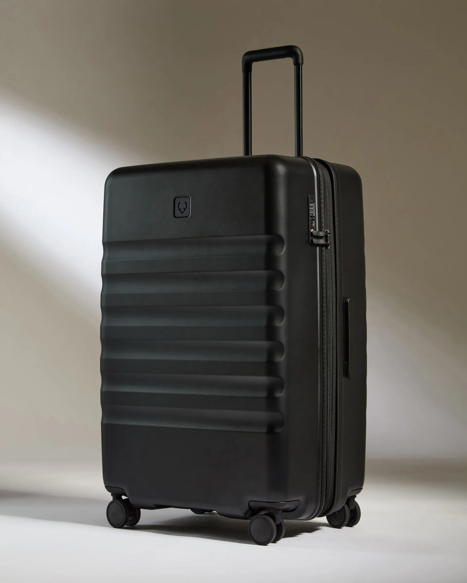 Expander Cabin Suitcase Set  in Black - Icon Stripe